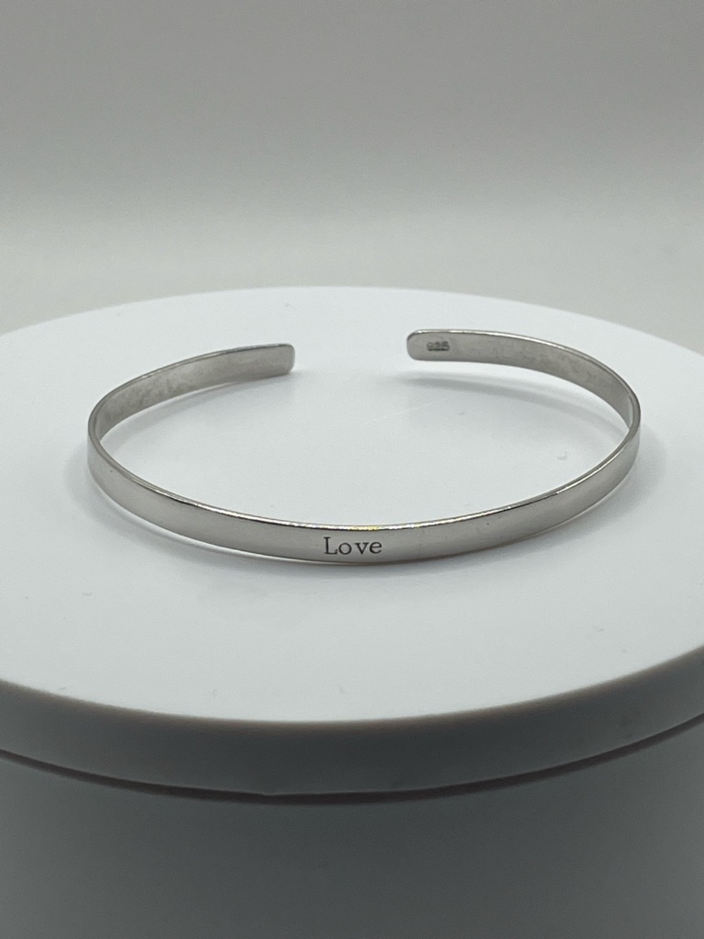 925 Sterling Silver LOVE bangle